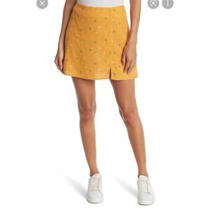Boho Retro Abound Linen Blend Daisy Floral Mini Skirt Yellow‎ size Medium NEW